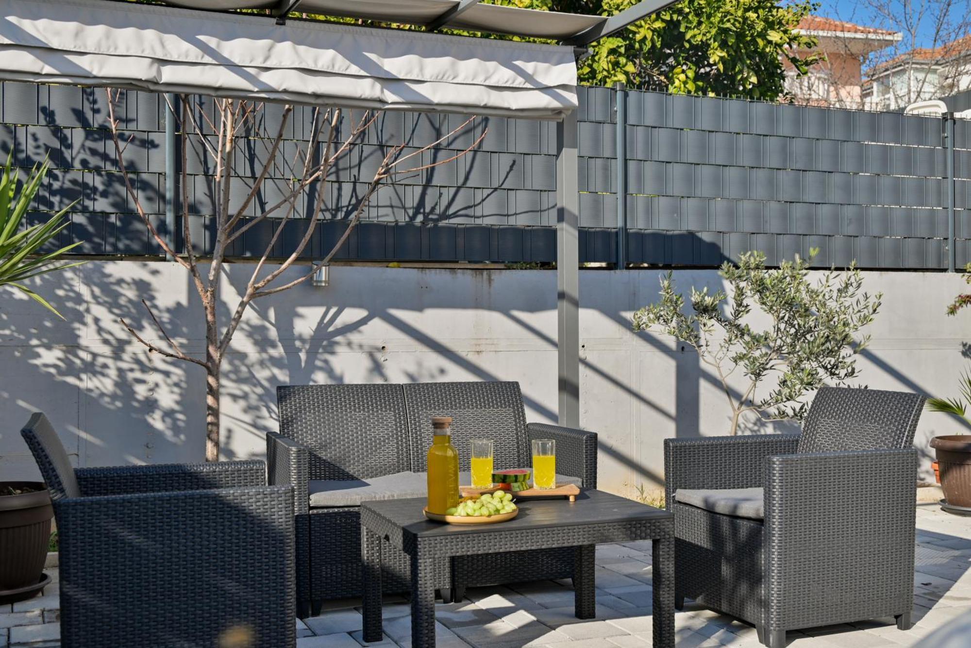 Luxury Apartment With Garden Jacuzzi And Wellness Trogir Exteriér fotografie